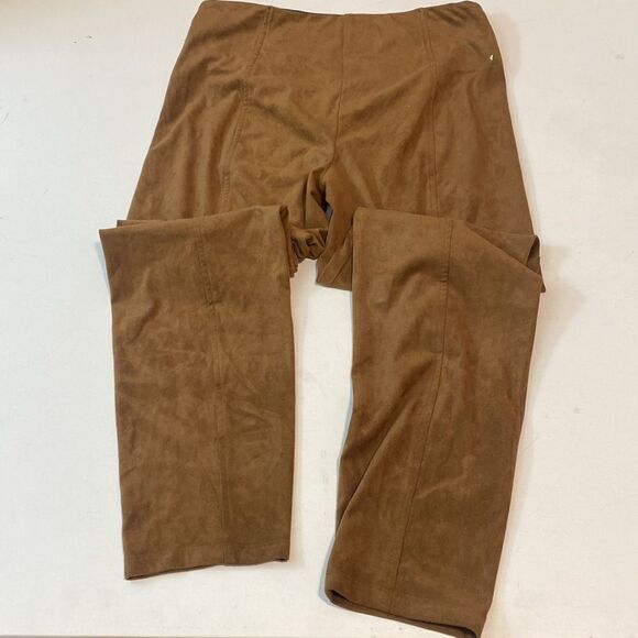 Frank Lyman Camel Suede Mid Ride Legging - Picture 4 of 4